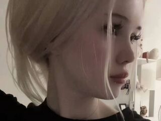 cam girl chat room HeatherHeinitz