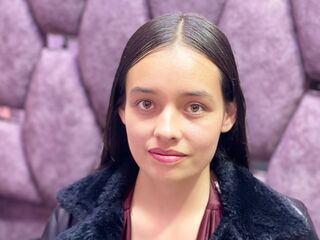 free nude webcam IssaMontenegro