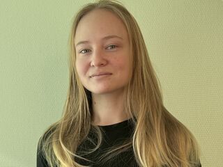 cam slut picture JeniferFerrarini