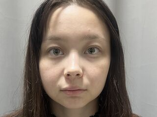 naughty cam girl JuliaSwivey