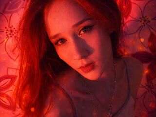 free nude live show JulieCusanelli