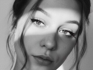 bedroom livecam KalynBrazile