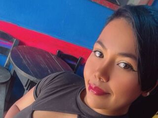 camgirl showing tits KarinWilliams