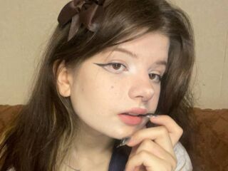 naked girl with webcam masturbating with vibrator KarolynBerendzen