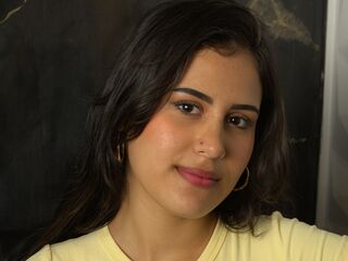 cam girl spreading pussy KeilyBennett