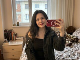 sexcam photo KeliCollymore