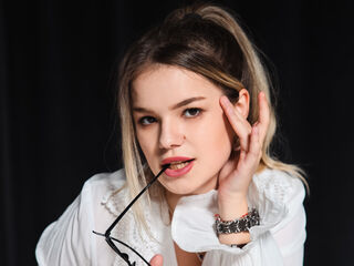 naked camgirl masturbating with dildo KellyHayden