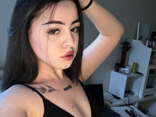 camgirl pic KitaTomson
