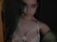 camslut webcam video LioraMist