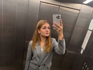 camgirl webcam photo LizzieIacovino