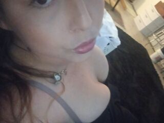 hot webcam slut LolaLoced