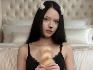 fingering camslut LoraineWebley