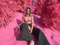 fingering girl webcam picture LouveniaPranger
