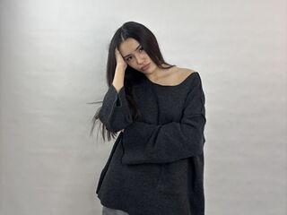 cam strip tease LoveCusatis