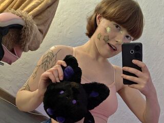 live striptease LunaWillson