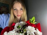 camgirl spreading pussy LusiAime