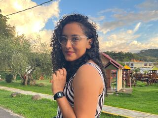 camwhore masturbating with dildo MariaVelvet