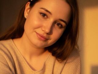 webcam girl MaribethDosh