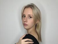camgirl masturbating with sex toy MarlaPankake