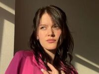 hot cam hooker MaudGuerrido