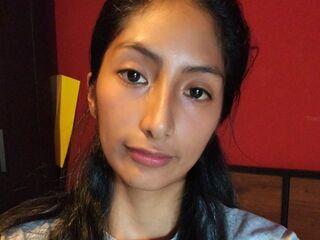 free online chat MayraBravo