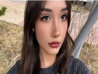 sexy camgirl MeghanSkomo