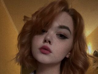 naked cam girl MelanyBandulin