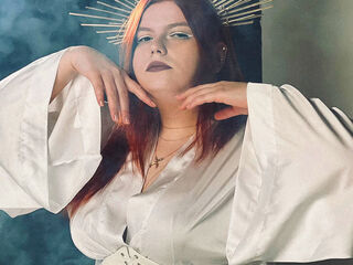 naked webcamgirl photo MelissaRed