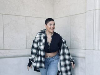 camgirl masturbating MercedesGreen