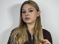 extreme MercedesVaught