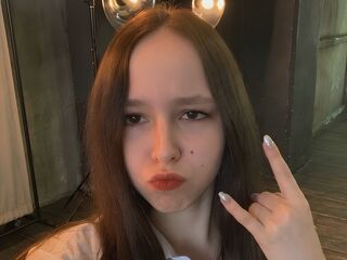 naughty cam girl fingering pussy MiaChelbe