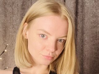 chatslut MoiraBaumgartel