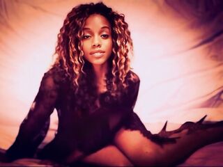 webcam strip tease show NatalieGainer