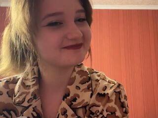 hot cam girl masturbating with vibrator RendaKhairallah