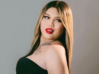 camslut video RheyaTyne