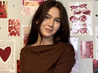 camgirl playing with sex toy RhiannonStangel