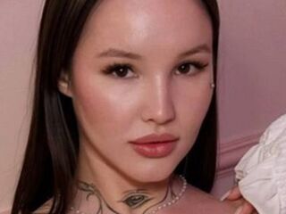 hot naked webcamgirl SashaLiss