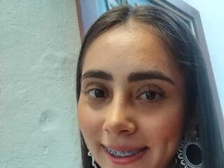 webcam strip tease show ScarlettMiller