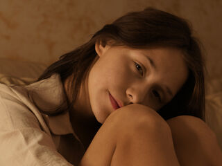 beautiful girl cam SeeMule