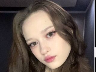 adultcam photo ShariCasbeer