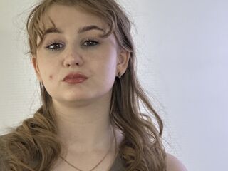 camgirl playing with dildo ShelbyGootee