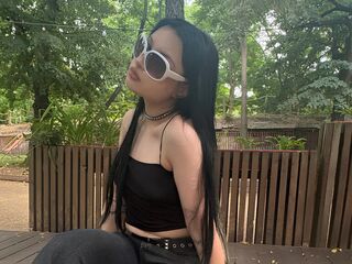 camwhore photo ShemikaGnerre