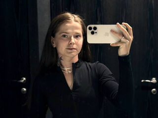 live sex webcam video SilvaNayee