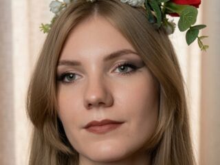 webcamstripper live SlyviaQuinonez