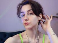 beautiful webcamgirl SonyaSolvatore