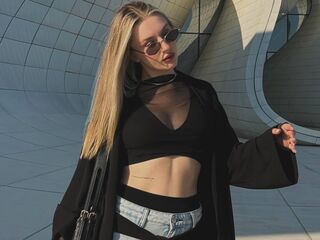 girl webcam SuzieGlimp