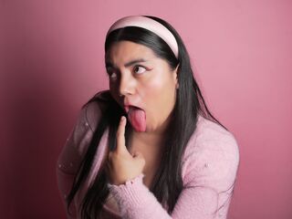 fingering girl cam picture TessaBisou