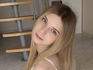 hot webcam video ThoraBeskom