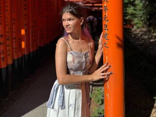 naked girl with webcam masturbating with sextoy ThuAllin