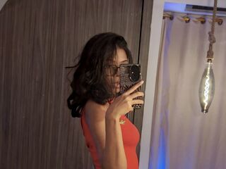 nude gamgirl VixenKitty